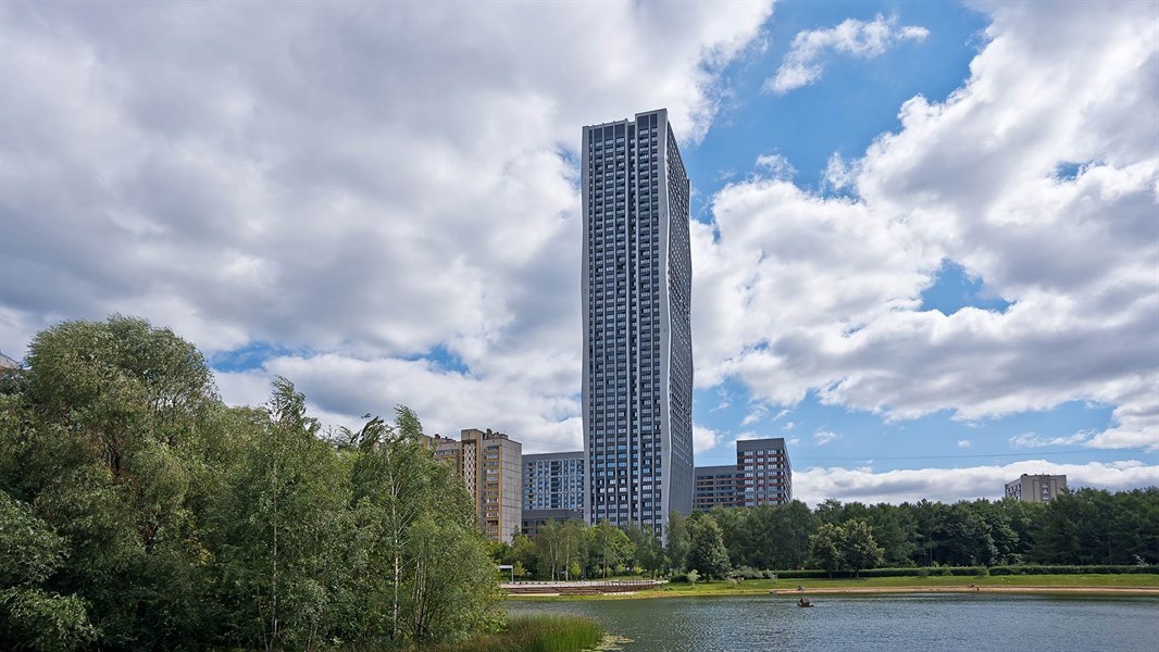 AFI Tower — фото 1